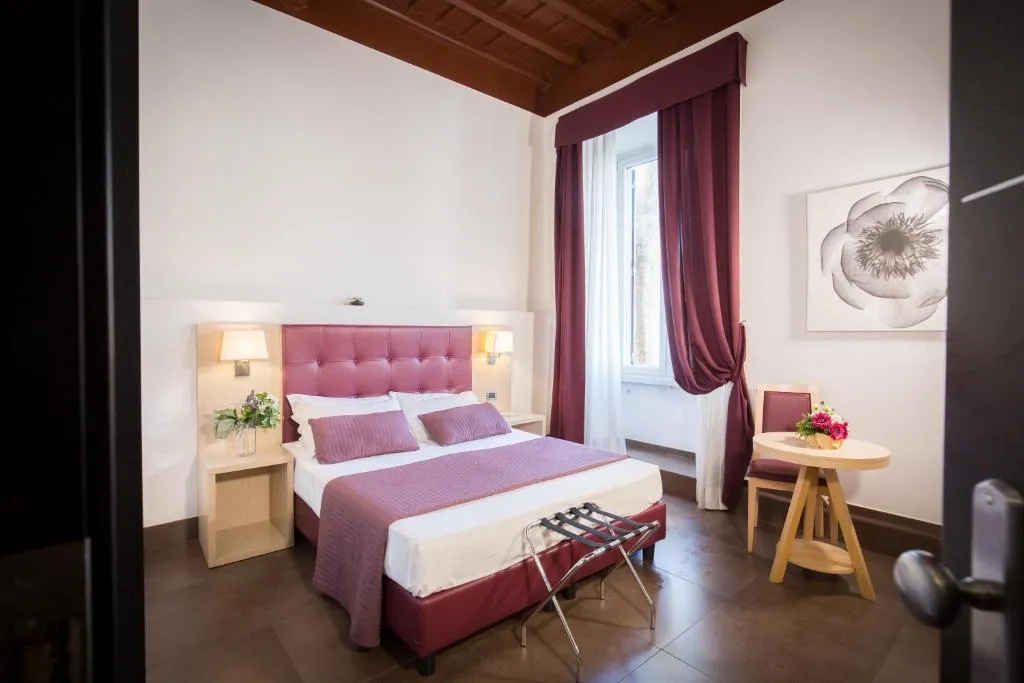 Image of SuitInn19