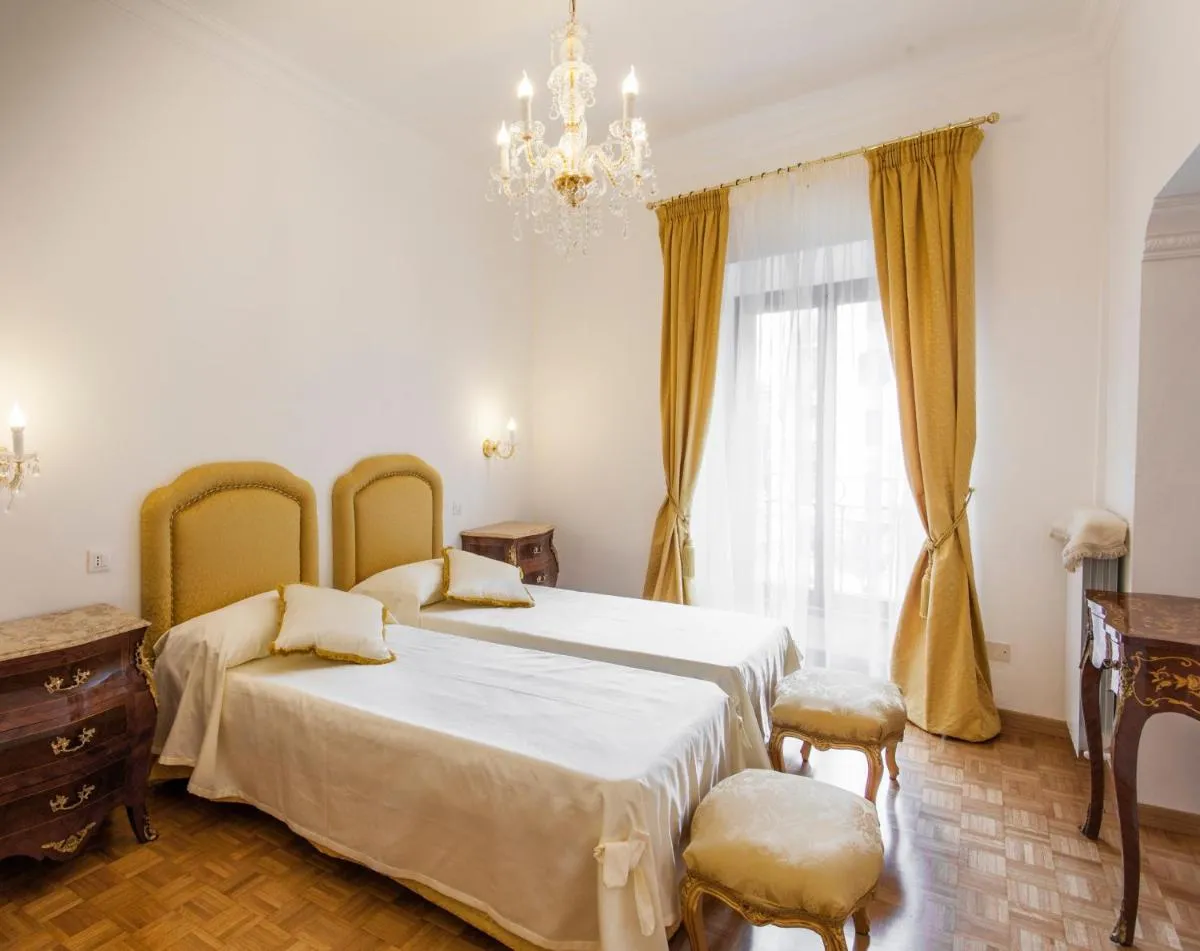 Image 6 of Suite Sarandrea