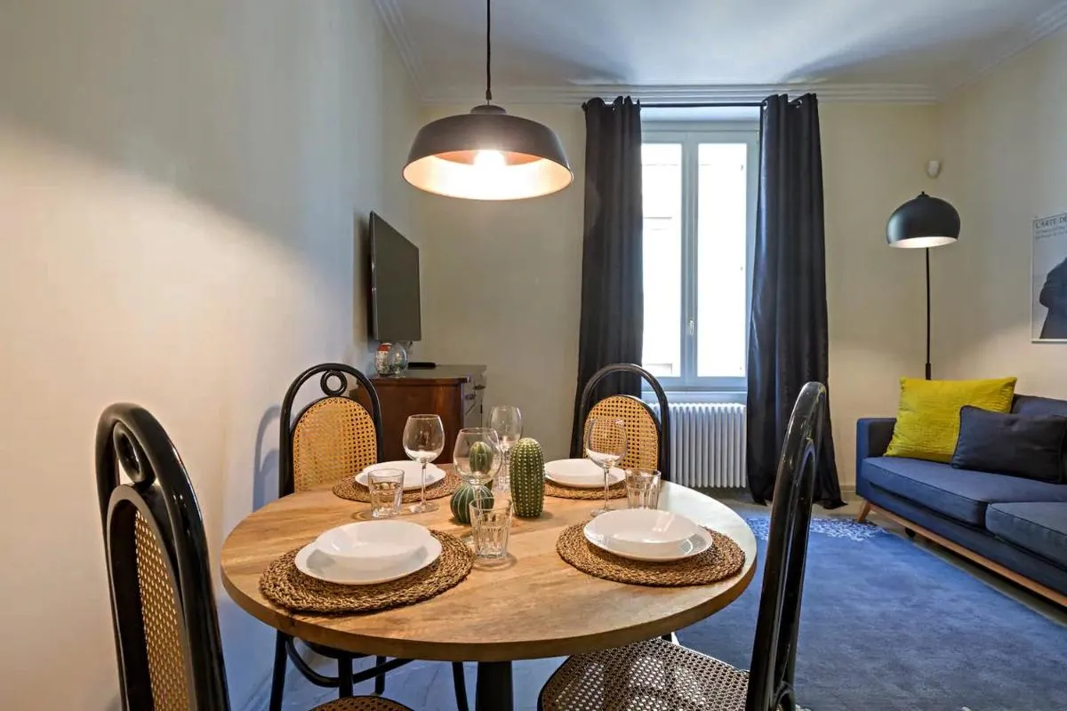 Image 3 of Sweethome Crispi