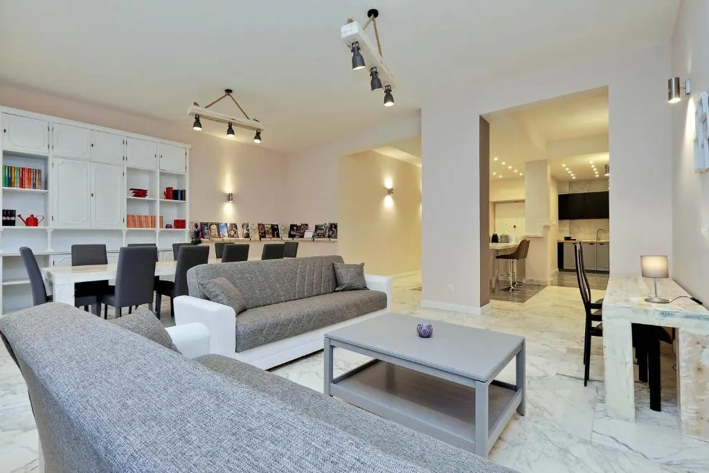 Image of TERRACED APARTMENT – Metro to Vatican & center