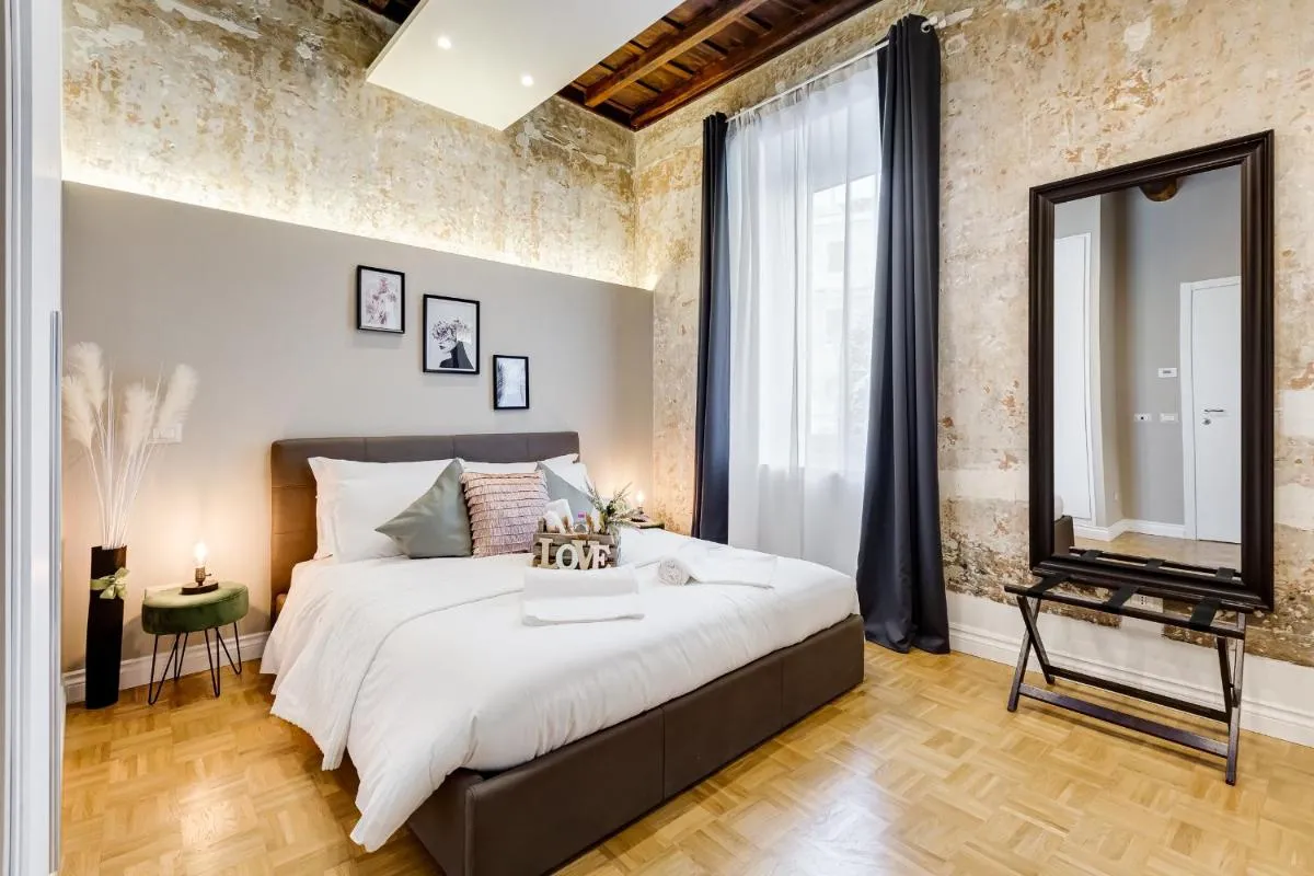 Image 1 of Tankara Suite