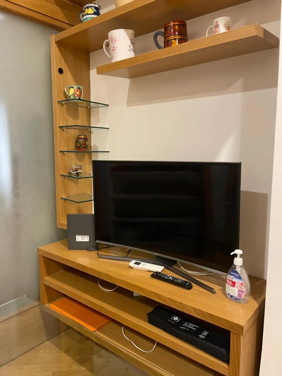 Image 4 of Tina’s house