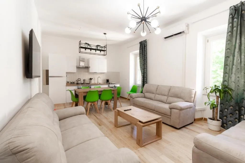 Image of Trastevere four seasons Feltre