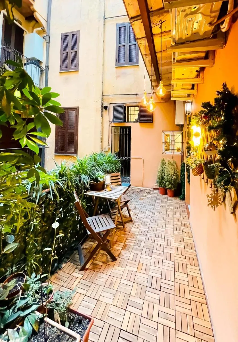 Image 5 of Trevi Fountain Luxury Guest House
