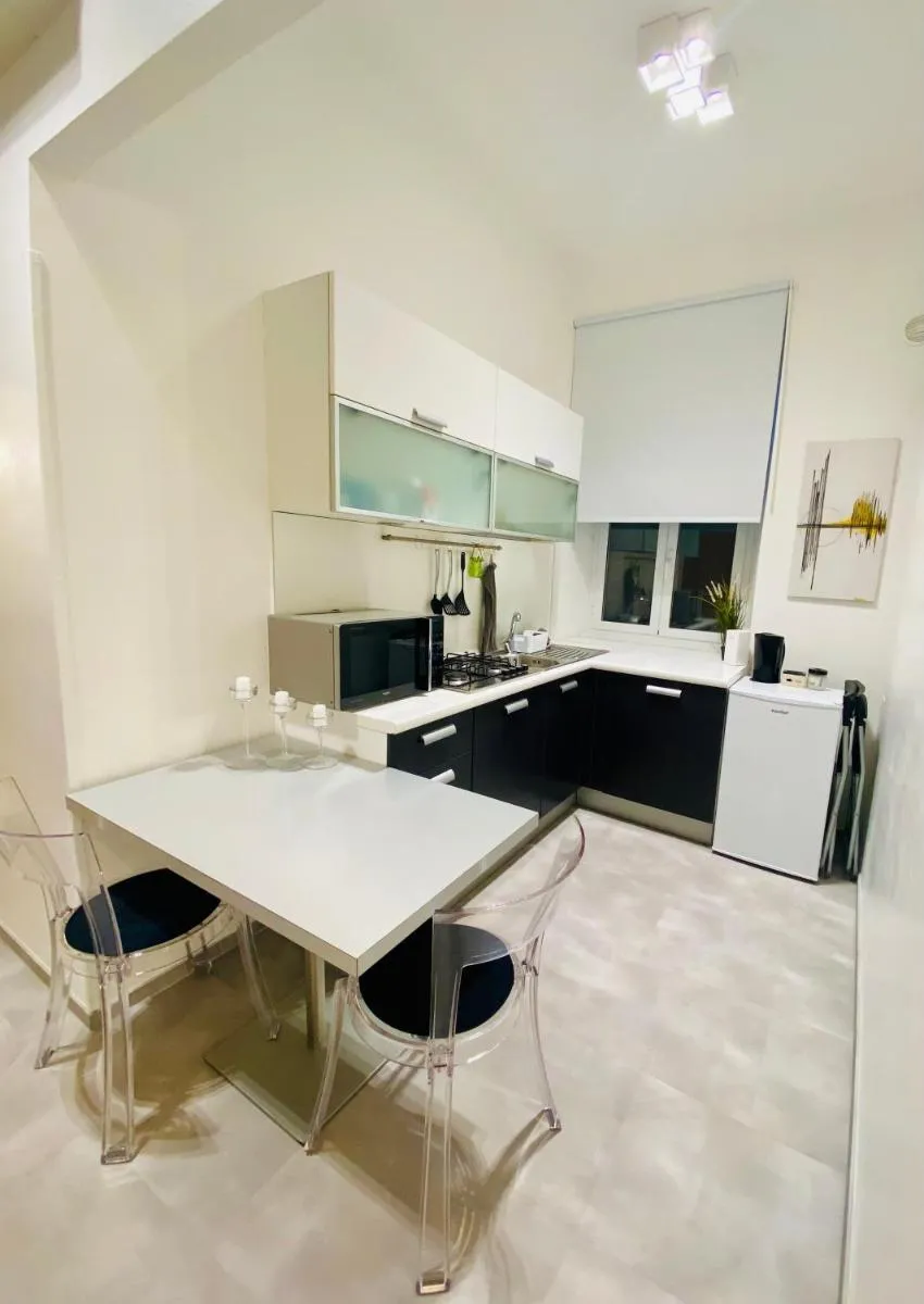 Image 6 of Vale Vatican Apartment