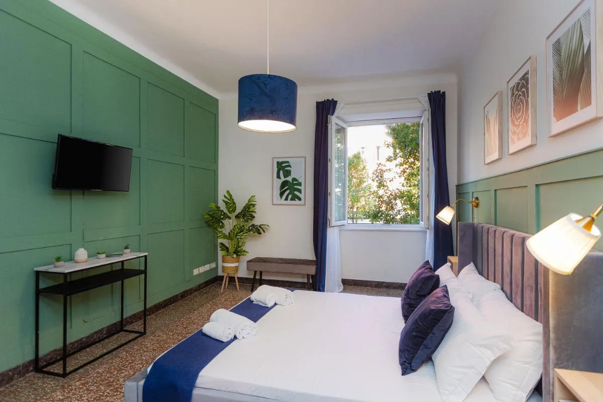 Image 1 of Vatican Flower Apartment
