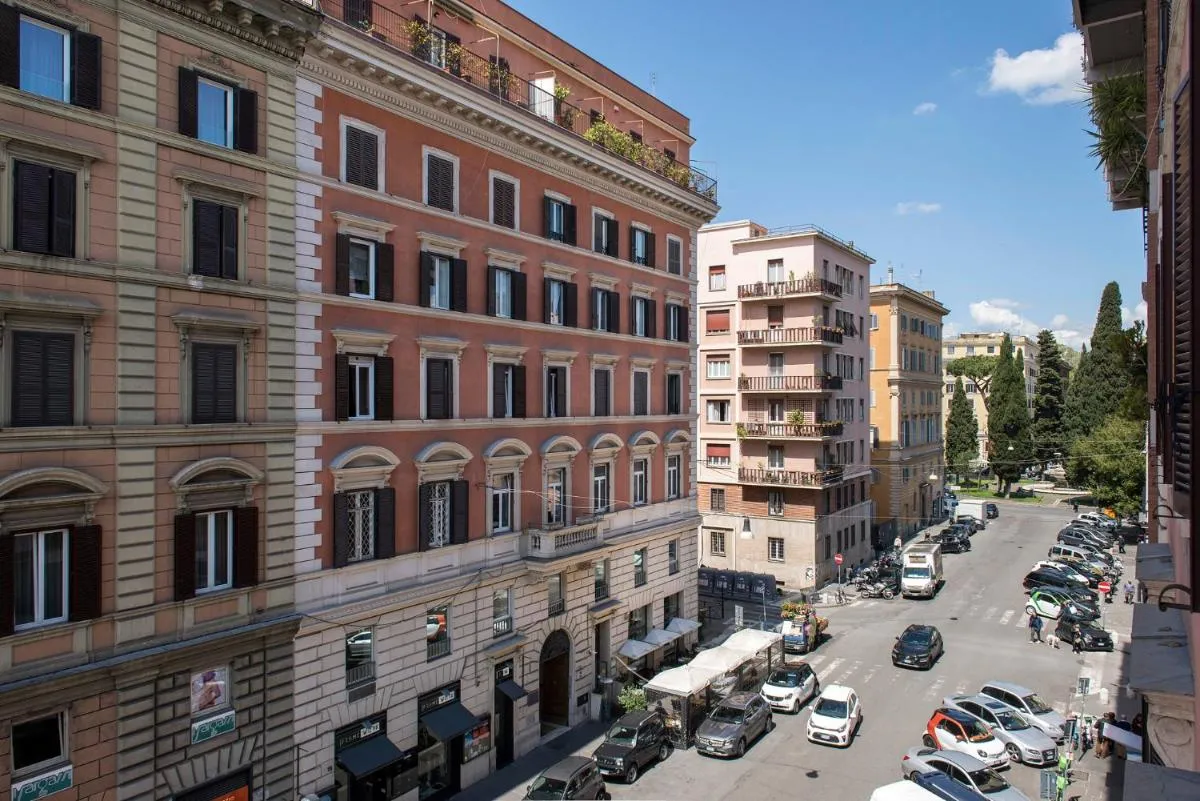 Image 5 of Vaticanestrome Elegant 4-Bedroom Apt in Central Rome Near Vatican-