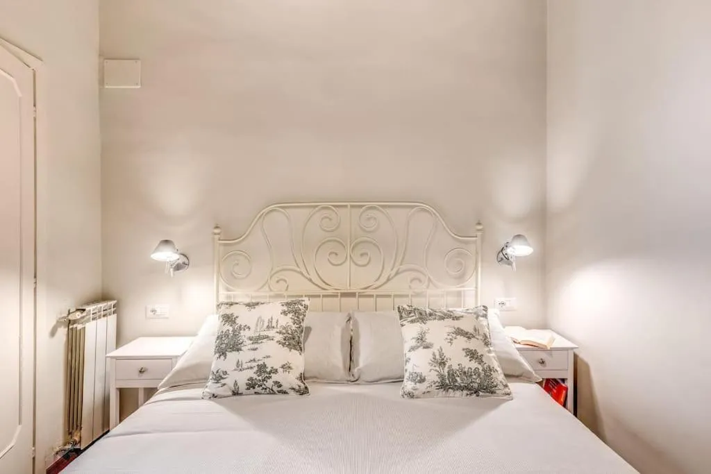 Image 1 of Vicolo leopardo suite Trastevere