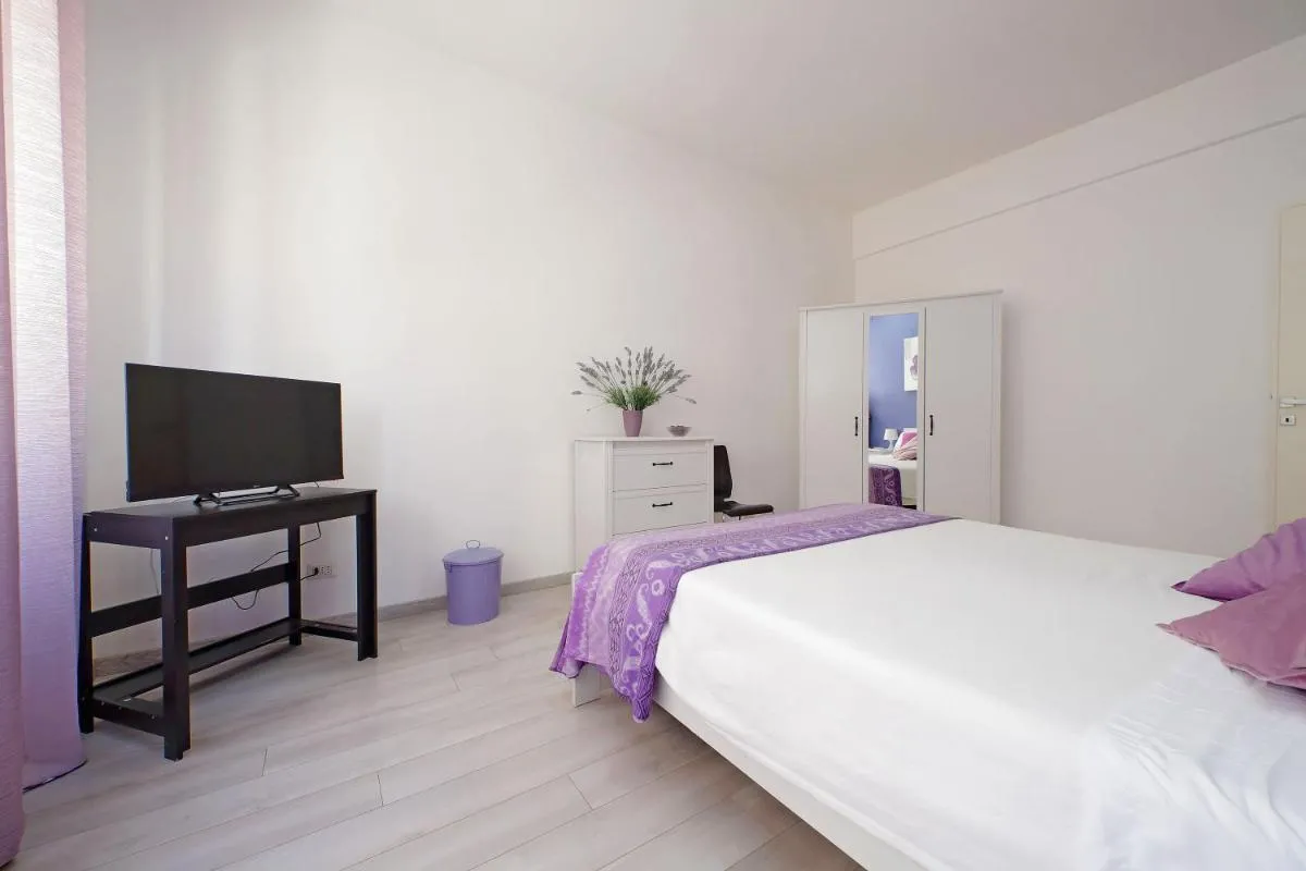 Image 4 of Victoria Apartment