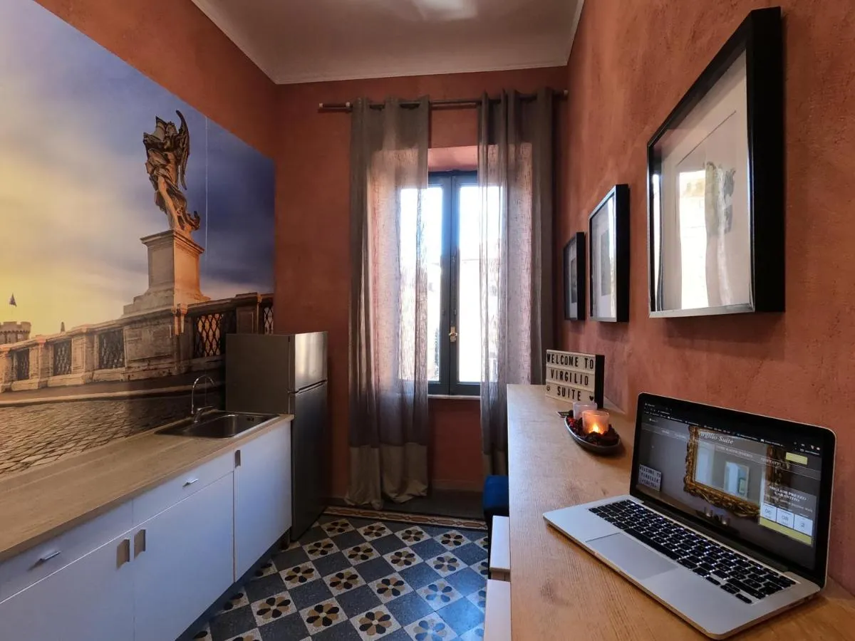 Image 4 of Virgilio Suite