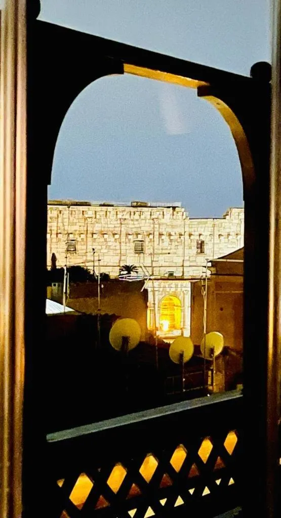 Image 4 of colosseo flats and penthouse