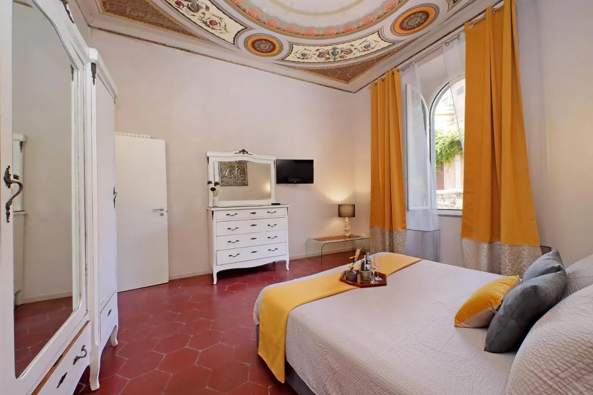 Image 3 of dolce casa colosseo 2