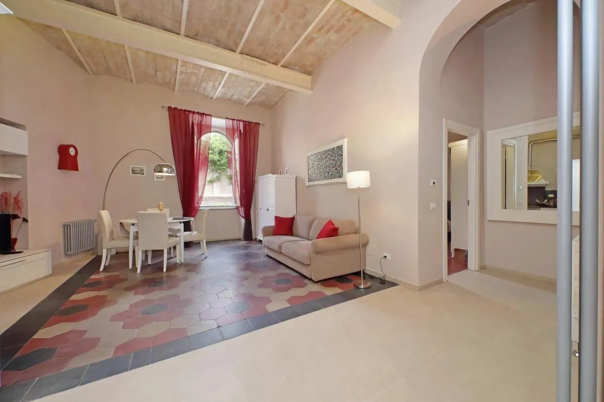 Image 4 of dolce casa colosseo 2