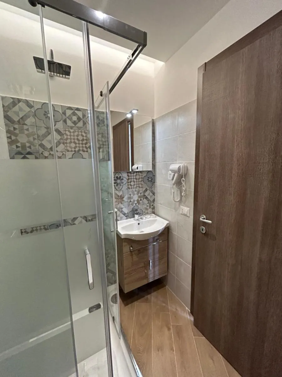 Image 2 of grimaldi comfort guest house