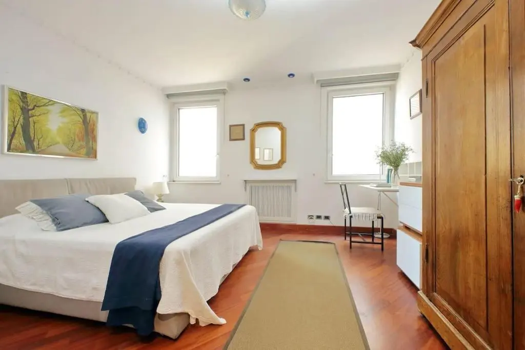 Image 1 of 3V Luxury Apartment by Hili
