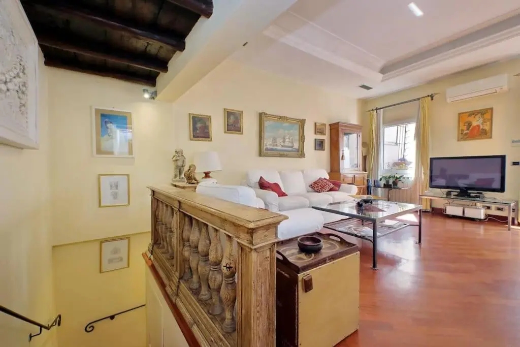 Image 4 of 3V Luxury Apartment by Hili