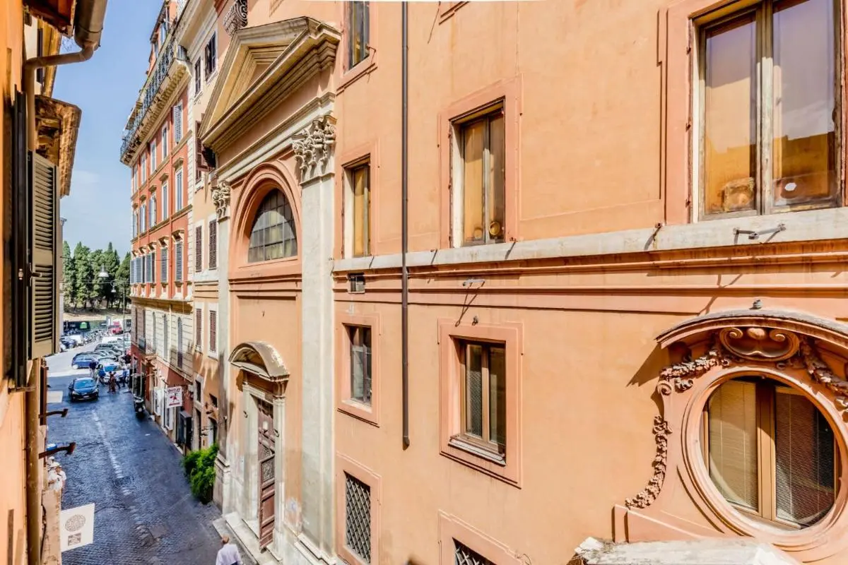 Image 5 of APT ROME – Vittoria Palace