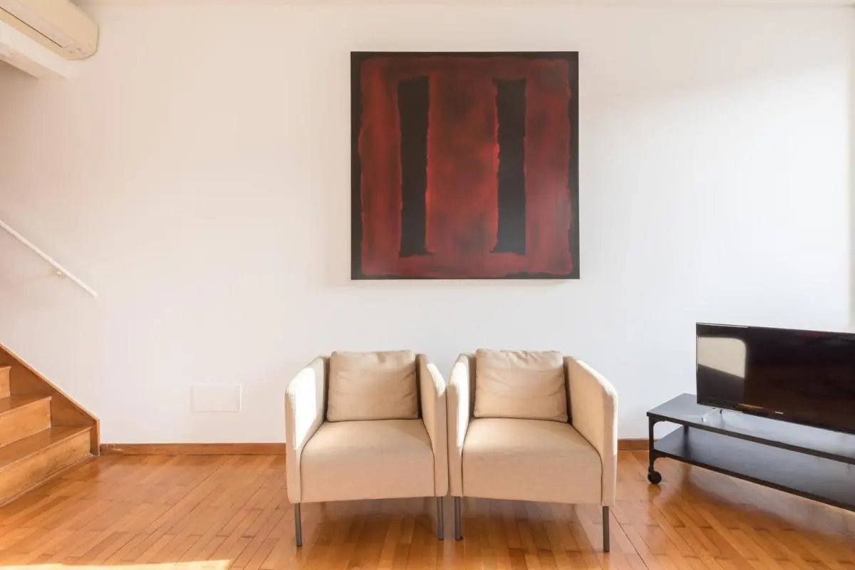Image 4 of Amazing penthouse with private terrace in Trastevere