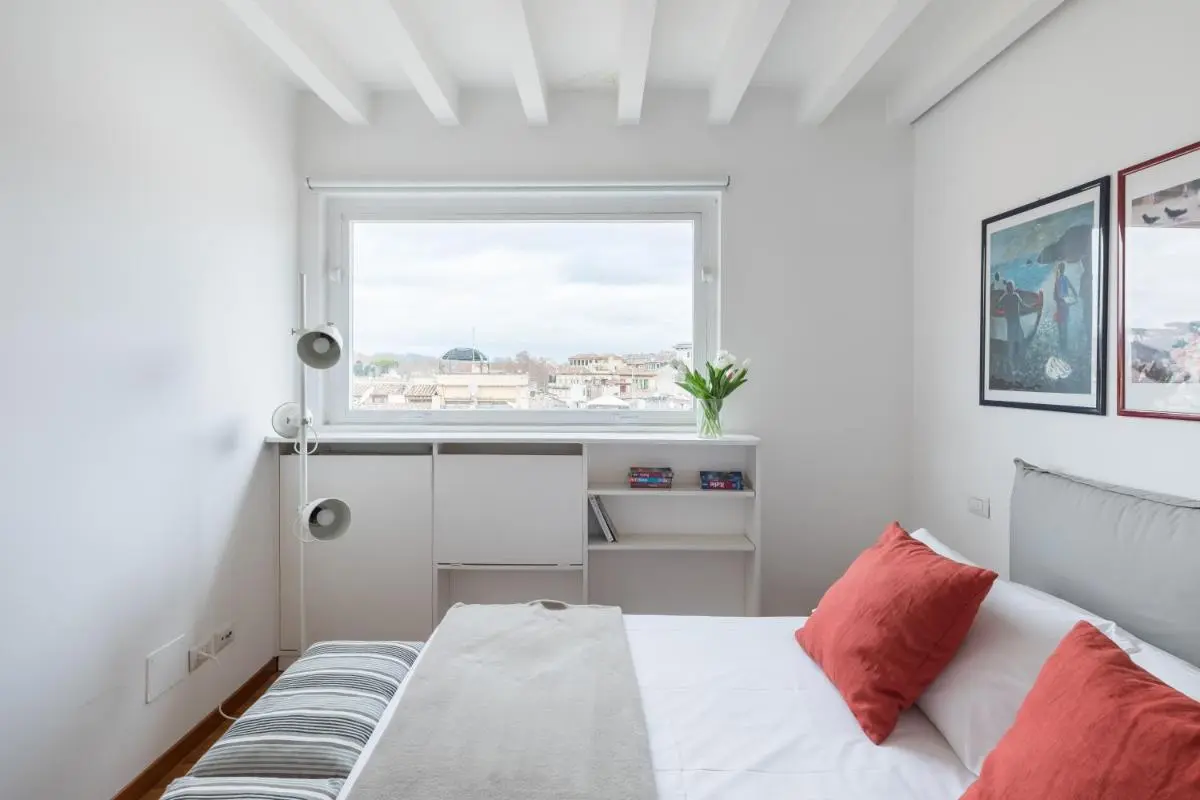 Image 6 of Amazing penthouse with private terrace in Trastevere