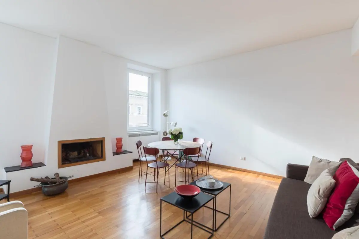 Image 3 of Amazing penthouse with private terrace in Trastevere