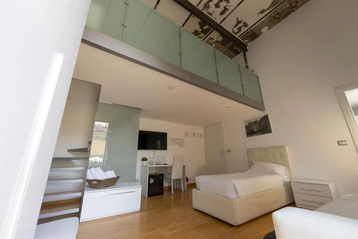 Image 4 of Arch Rome Suites