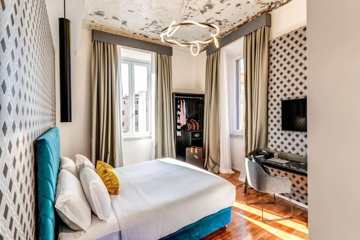 Image 4 of Arenula Suites