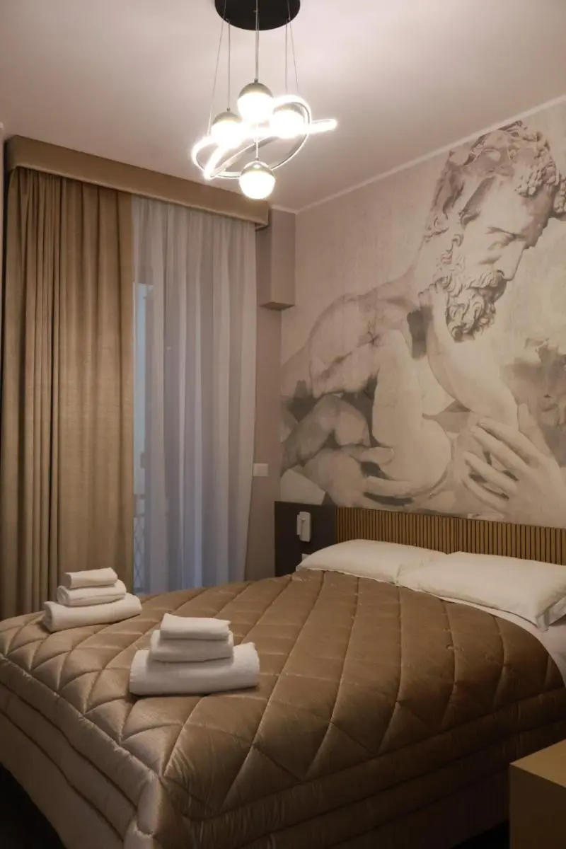 Image 6 of COLOSS IMPERIAL SUITE Guest House