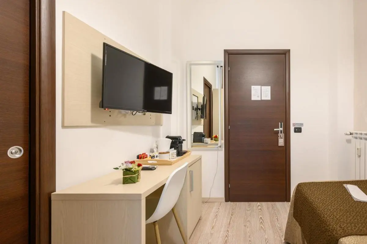Image 4 of Cola Di Rienzo Suite Guest House
