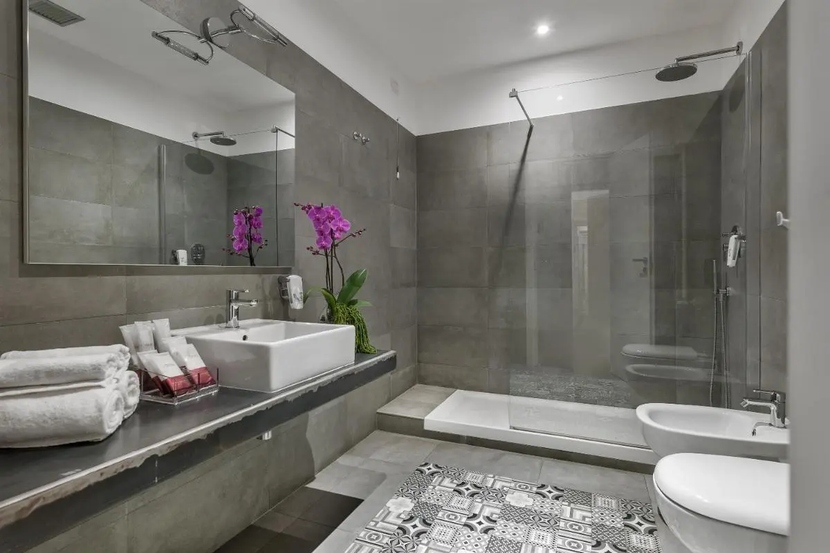 Image 2 of DA ME Suites