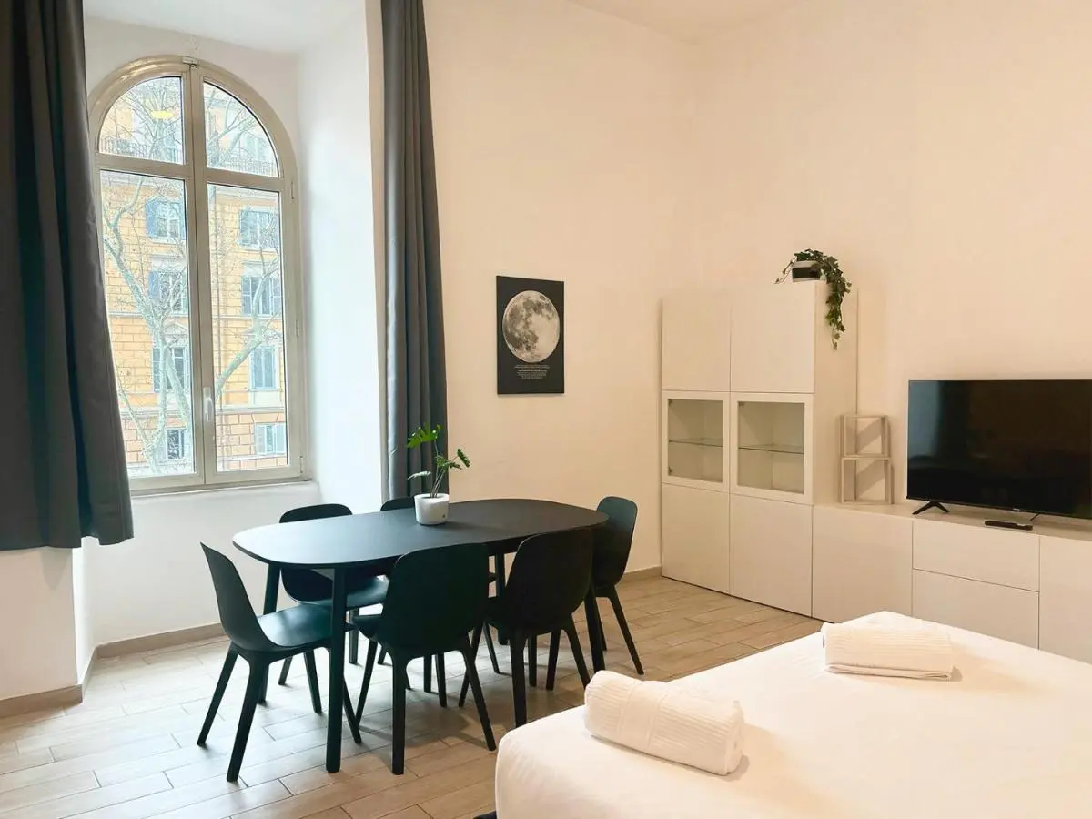 Image 2 of DaliTourism – Vatican Apartment 193