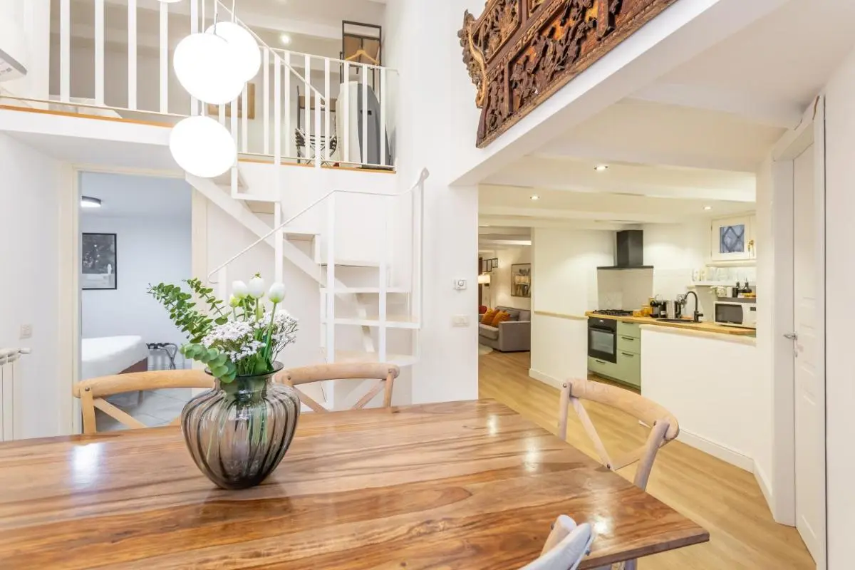 Image 3 of Daplace – Iris Apartment