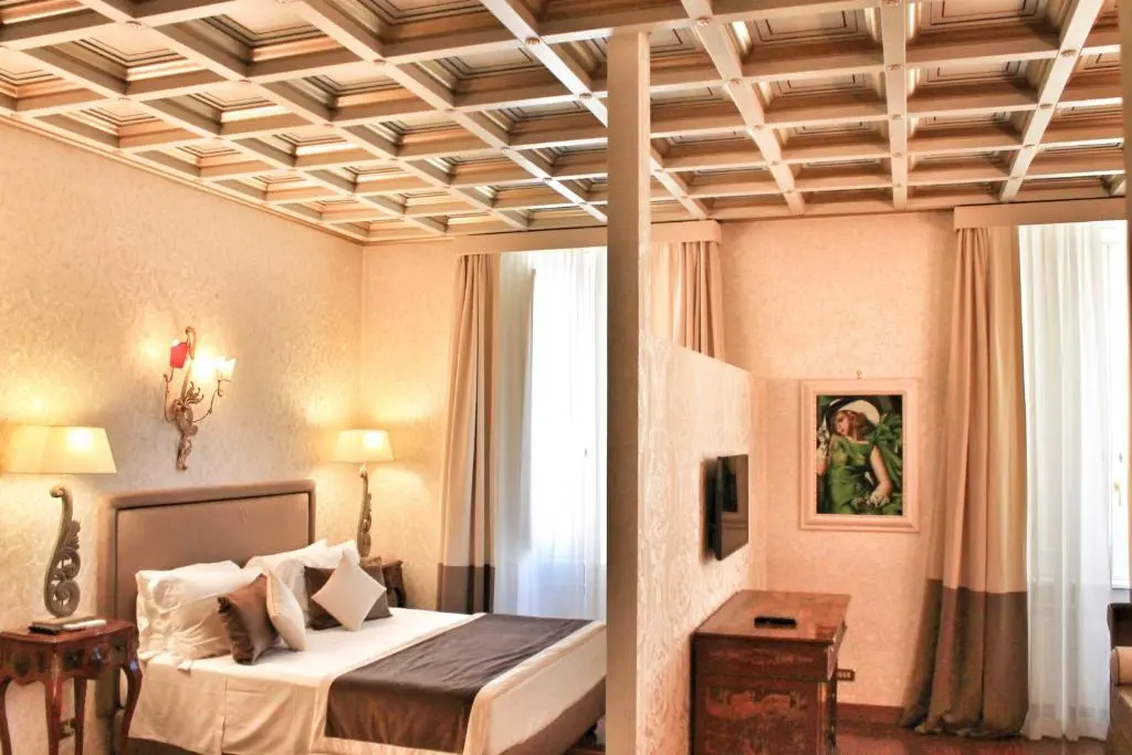 Image of Di Rienzo Pantheon Palace