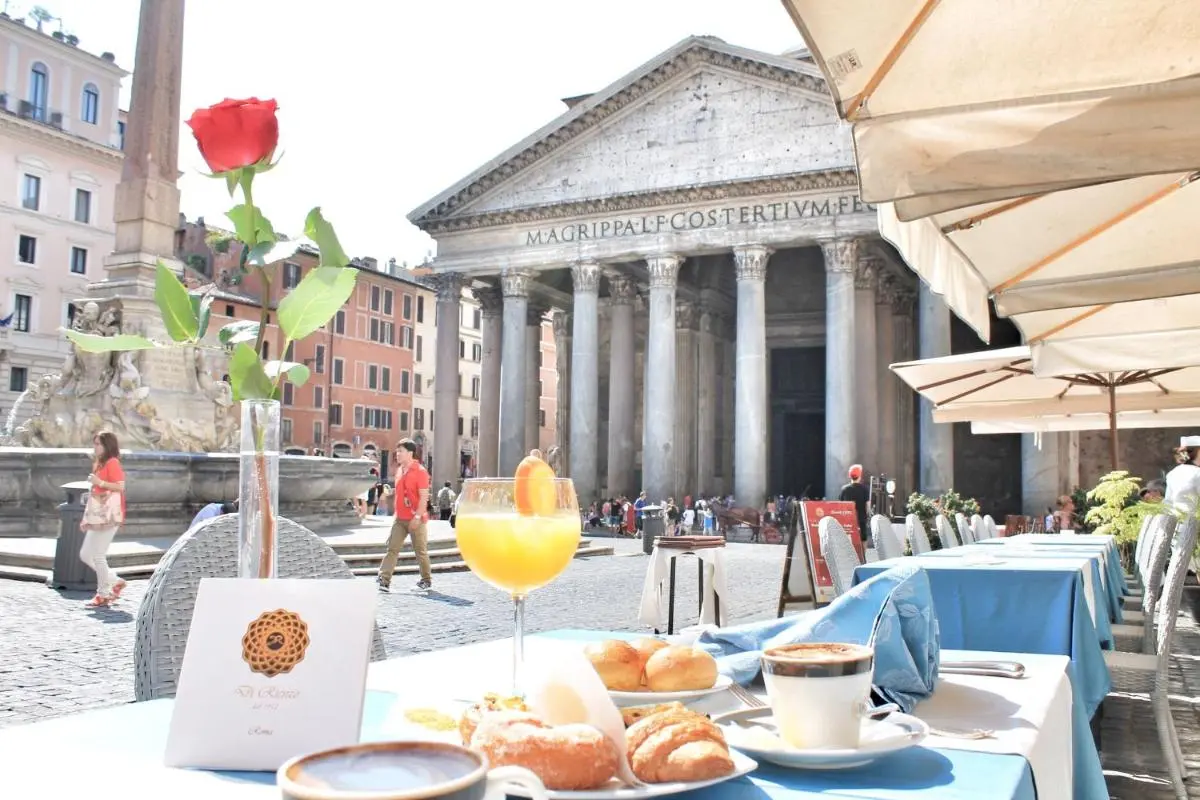Image 3 of Di Rienzo Pantheon Palace