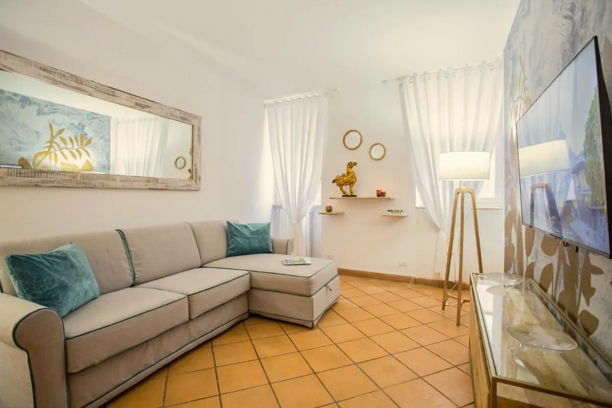 Image 3 of Domus Regola Luxury Apartment
