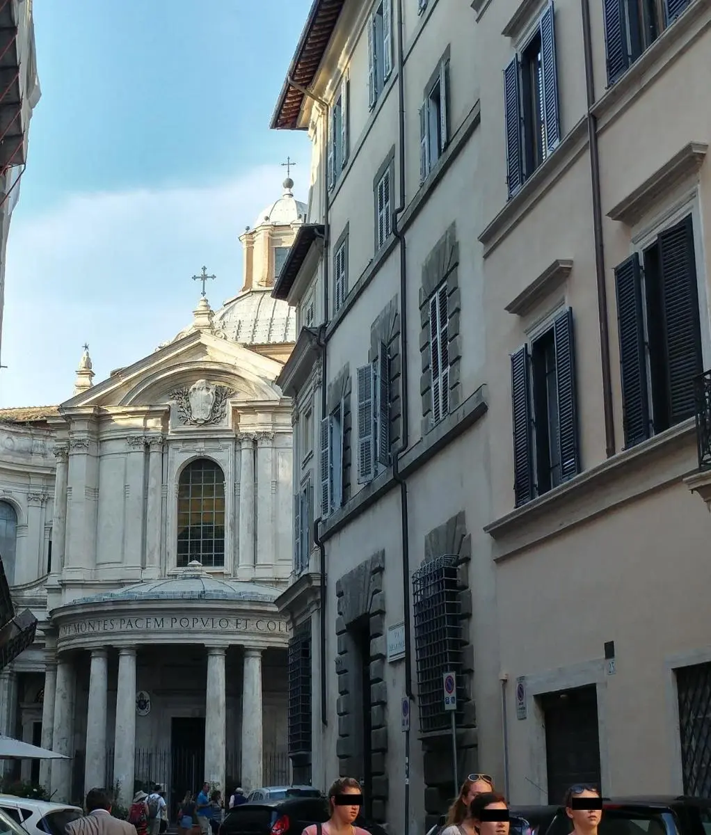 Image 5 of Dreaming Navona Rooms
