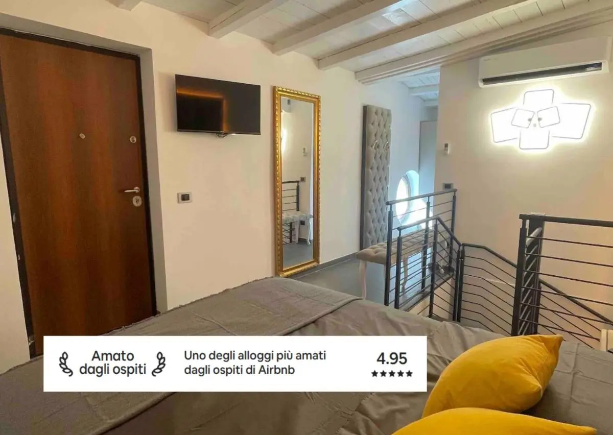 Image 4 of Exclusive Villa with Private Garden – 5 minutes from the Colosseum