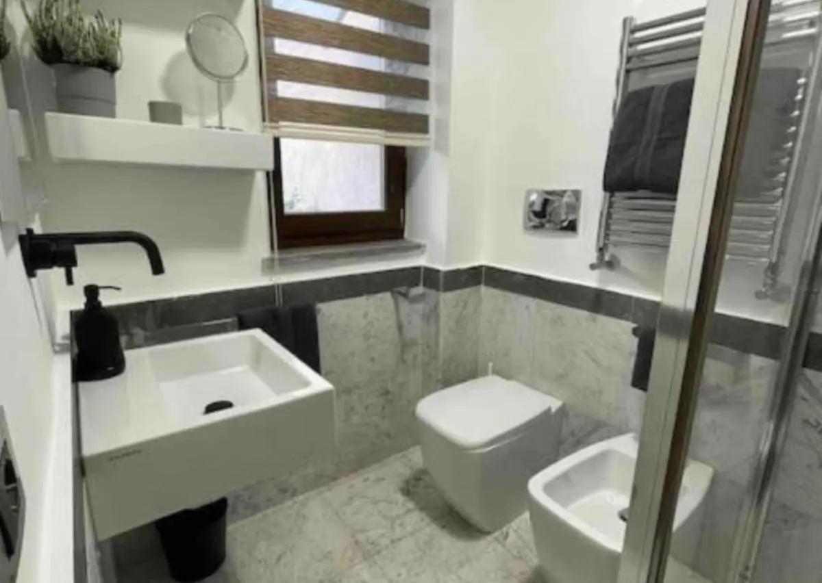 Image 1 of Exclusive Villa with Private Garden – 5 minutes from the Colosseum