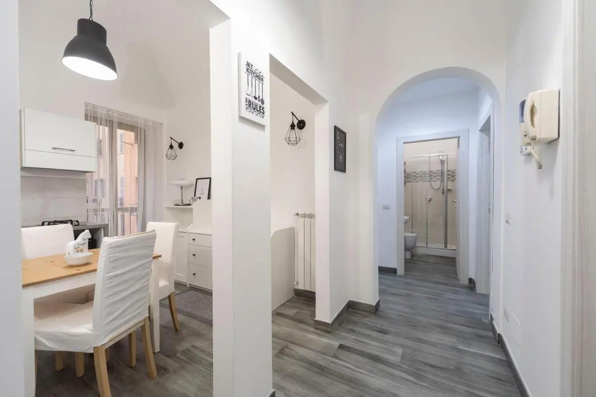 Image 1 of FLAT 07 – New Opening