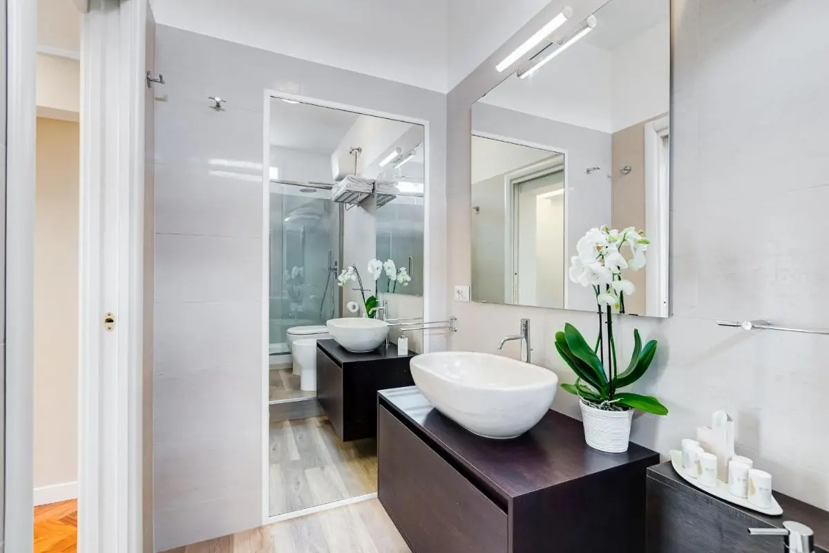 Image 2 of Frattina High-end apt