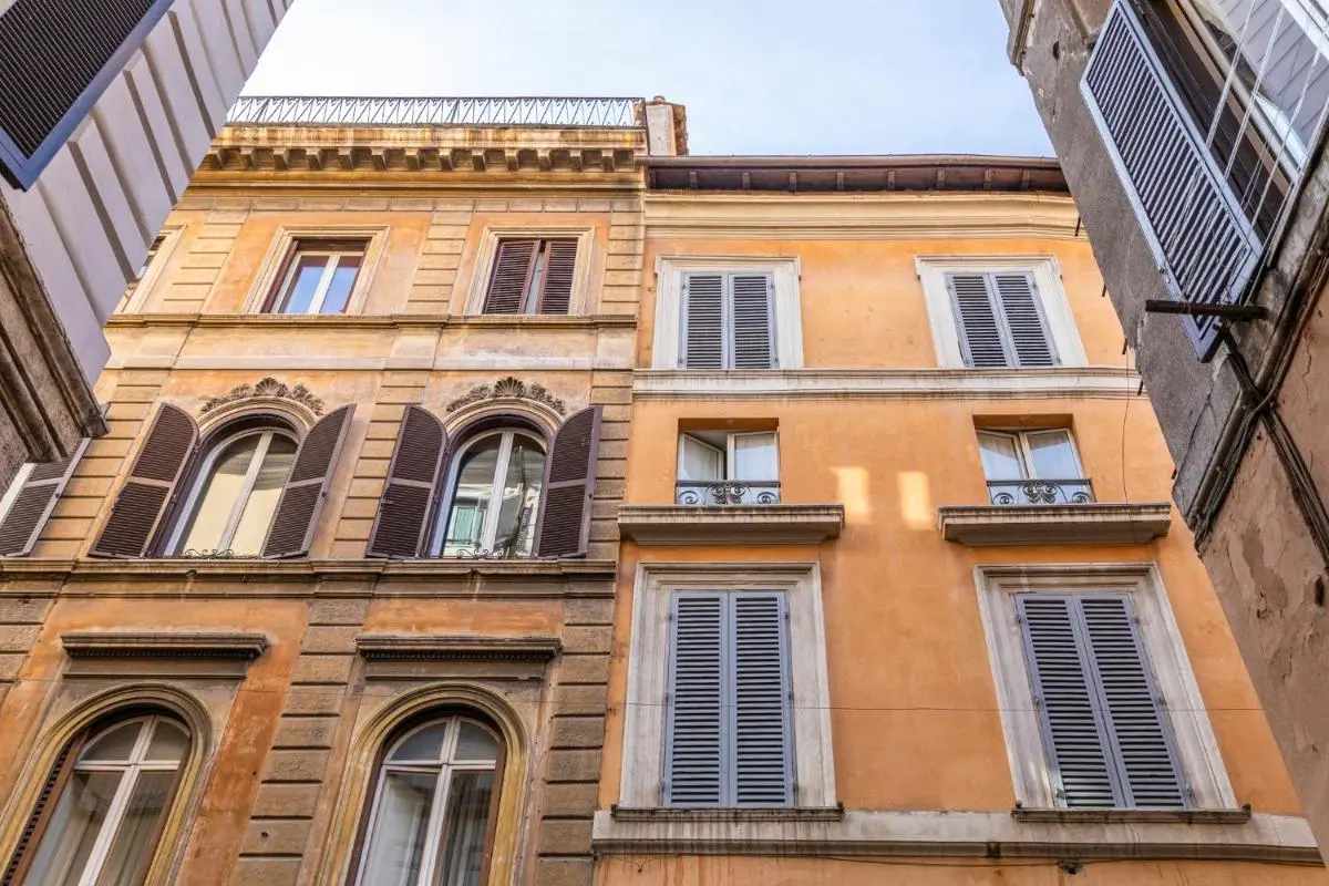 Image 5 of Giubbonari Suites