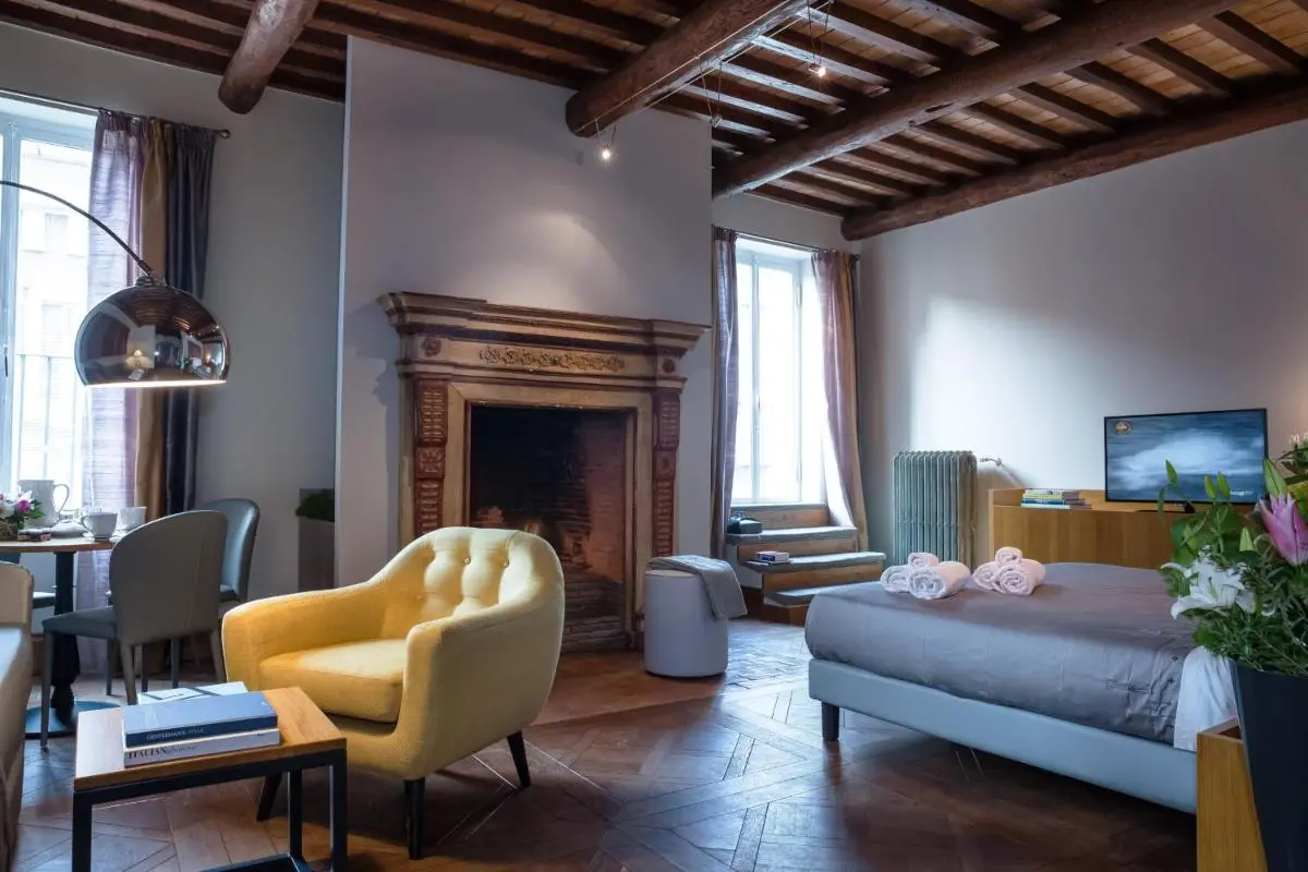 Image 4 of Grand Master Suites