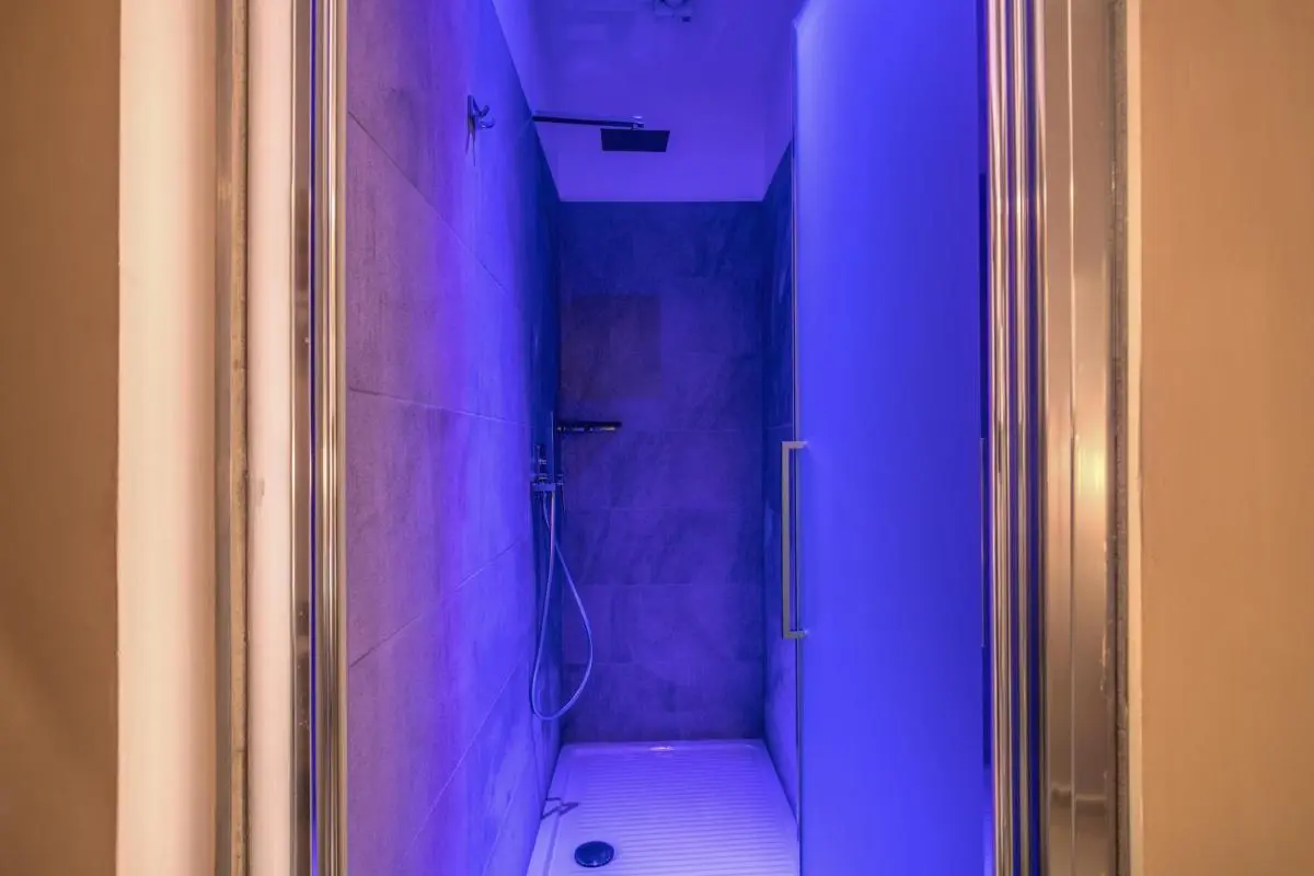 Image 3 of H501 Luxury Rooms
