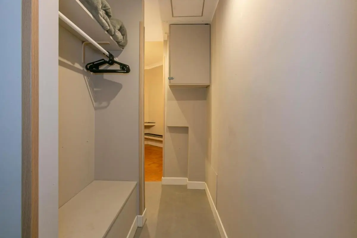 Image 2 of Home Baccina 28