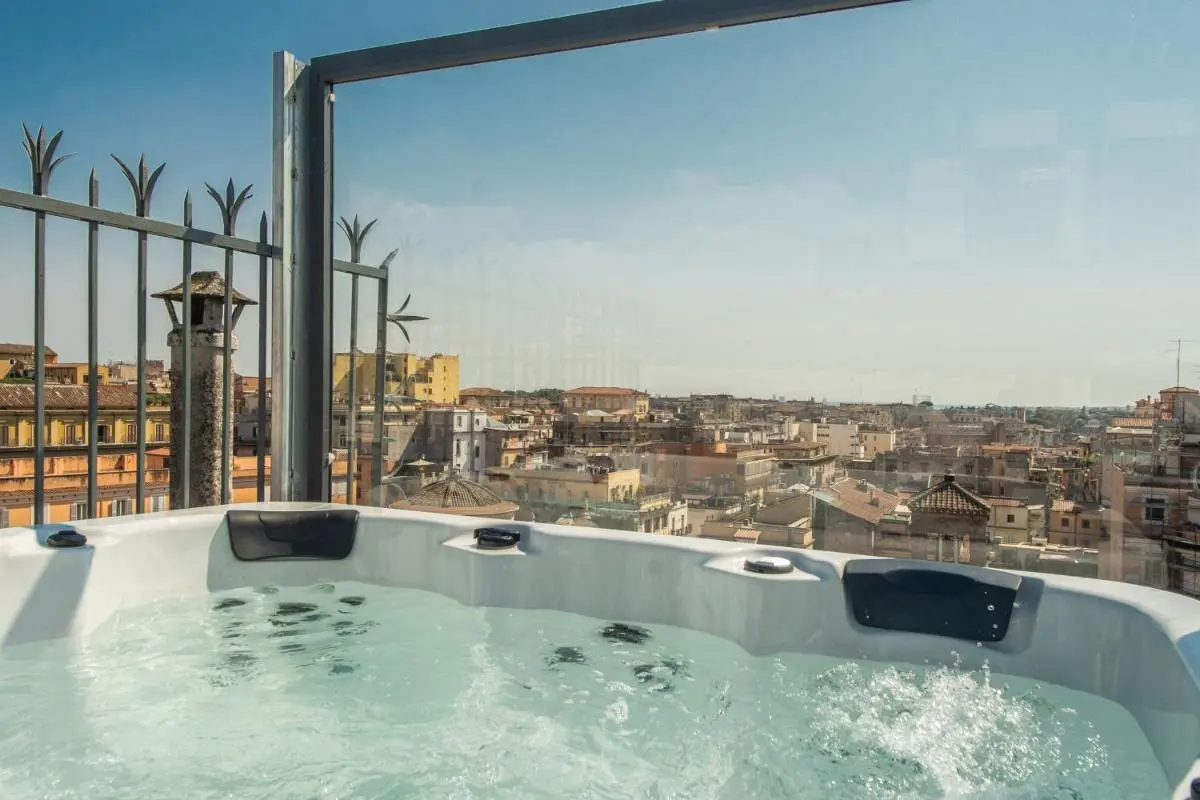 Image 3 of Hotel 77 Seventy-Seven – Maison D’Art Collection