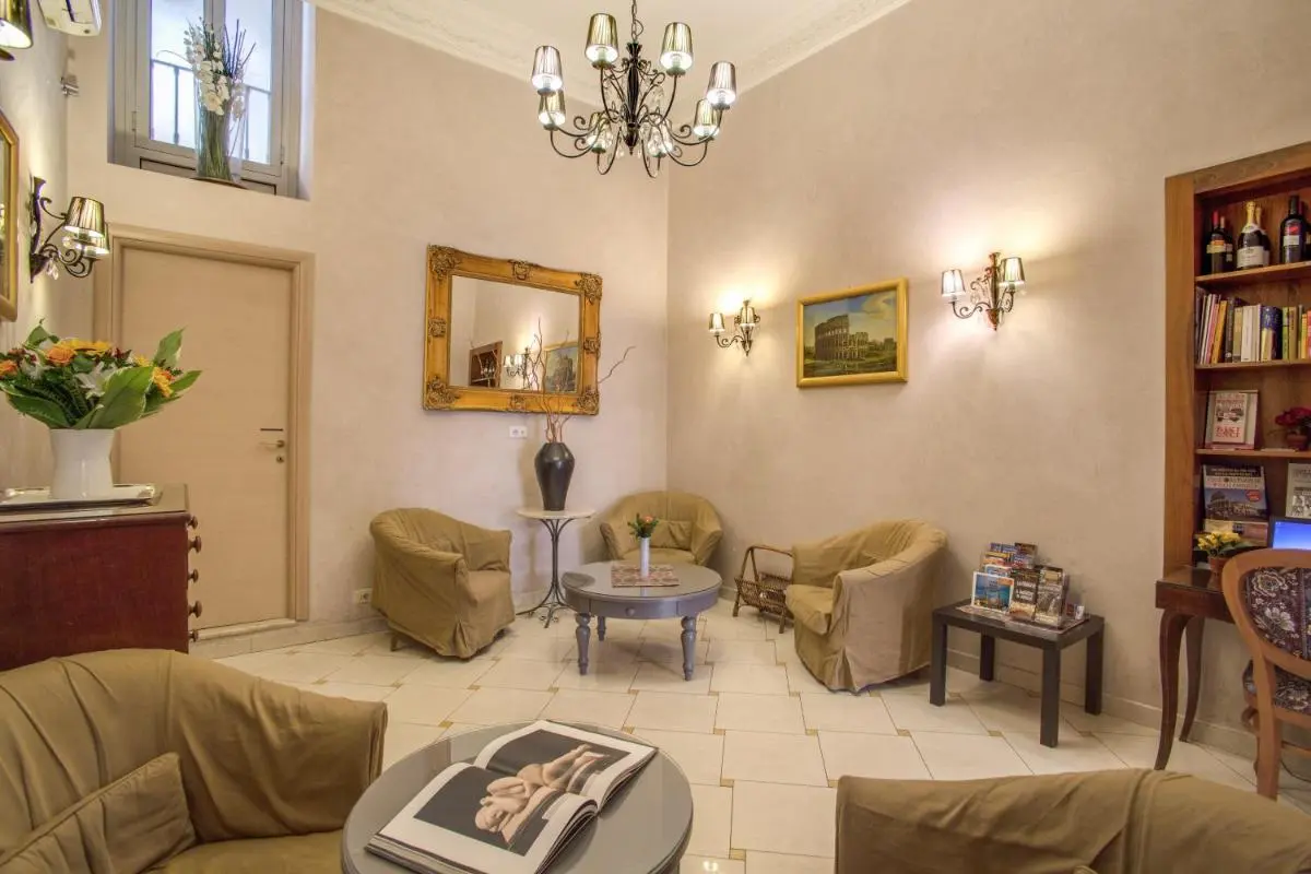 Image 4 of Hotel Caravaggio