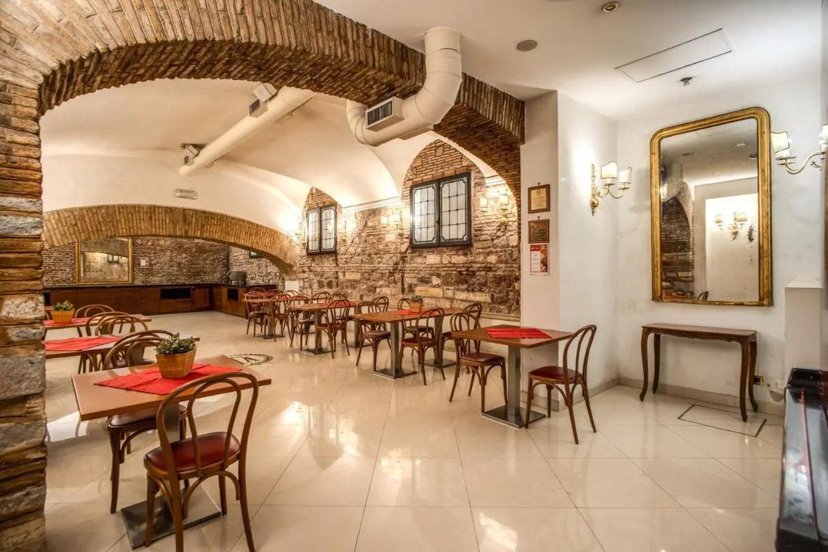 Image 3 of Hotel Della Torre Argentina