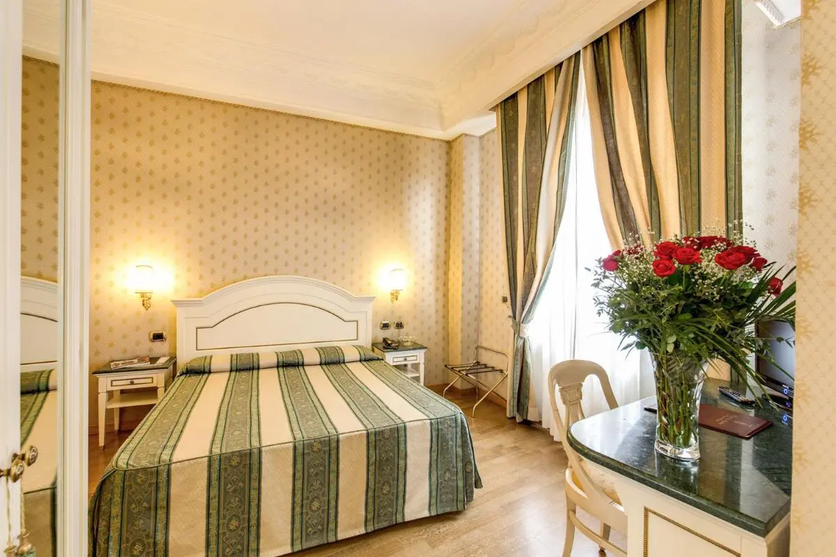 Image 1 of Hotel La Lumiere Di Piazza Di Spagna