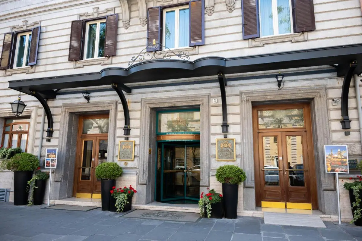 Image 2 of Hotel Mecenate Palace