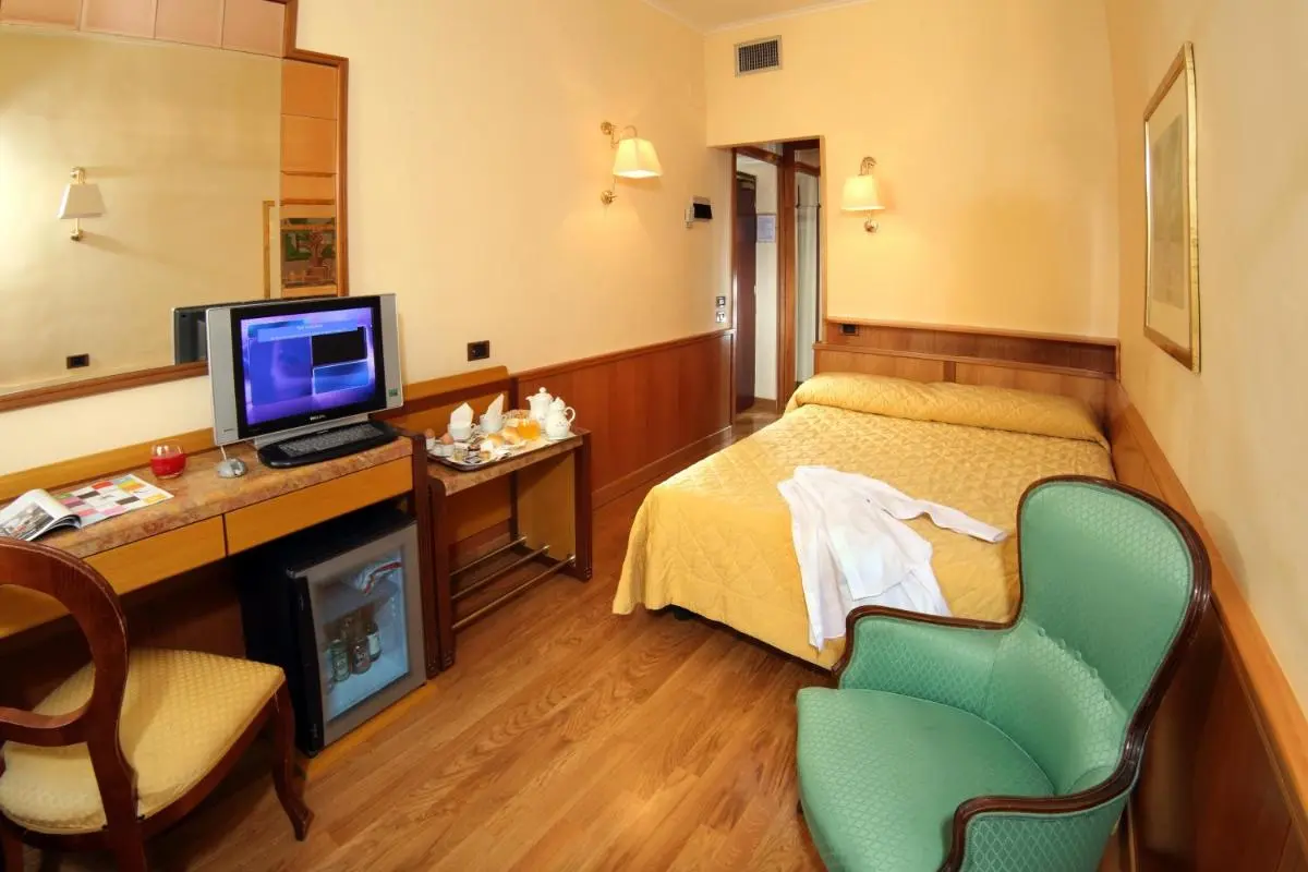 Image 4 of Hotel Oxford