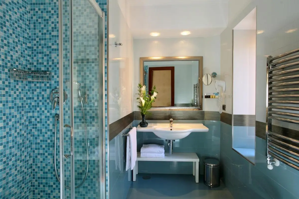 Image 2 of Hotel Serena srl